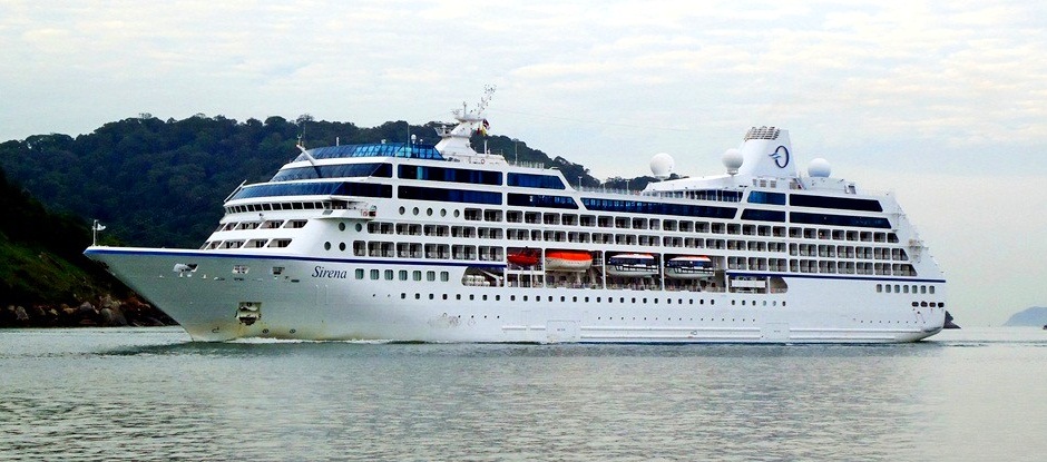 R Four (R-Class) - Sirena (Oceania Cruises)